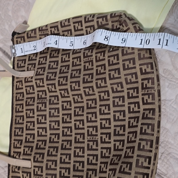 Fendi Zucca mini handbag .does have wear signs and new strap but great condition - Picture 3 of 8